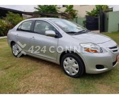 Toyota Yaris 2012
