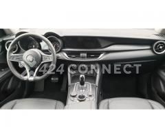 Alfa Romeo Q4 Stevio 2019 - Image 3/4