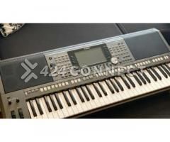 Keyboard Yamaha Psr S970