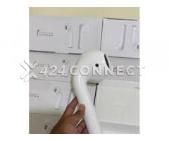 Airpod Shape Giant Headset Bluetooth Speaker - Image 3/3
