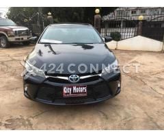 Toyota Camry Hybrid 2016