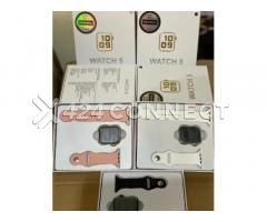 T5+ Android IOS Bluetooth Smart Watch Apple Series 5