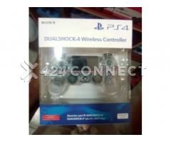 Wireless PS4 Gamepads