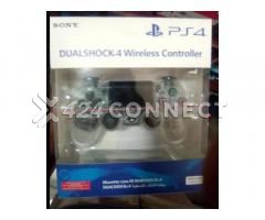 Wireless PS4 Gamepads