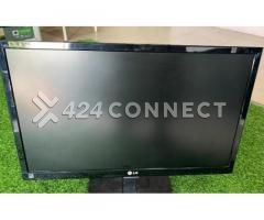 Flatron Gaming Monitor - Image 3/4