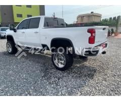 CHERVROLET SILVERADO HIGH COUNTRY - Image 4/17