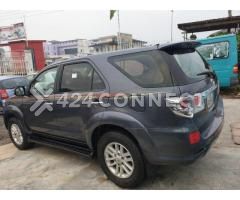 Toyota Fortuner 2013