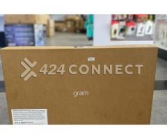 New Laptop LG Gram 15.6 16GB Intel Core I7 SSD 1T