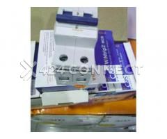 2 POLE CIRCUIT BREAKER